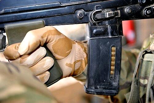1785396641183_Lightweight_Polymer_Magazine_Fitted_to_SA80_Rifle_in_Afghanistan_M.jpg